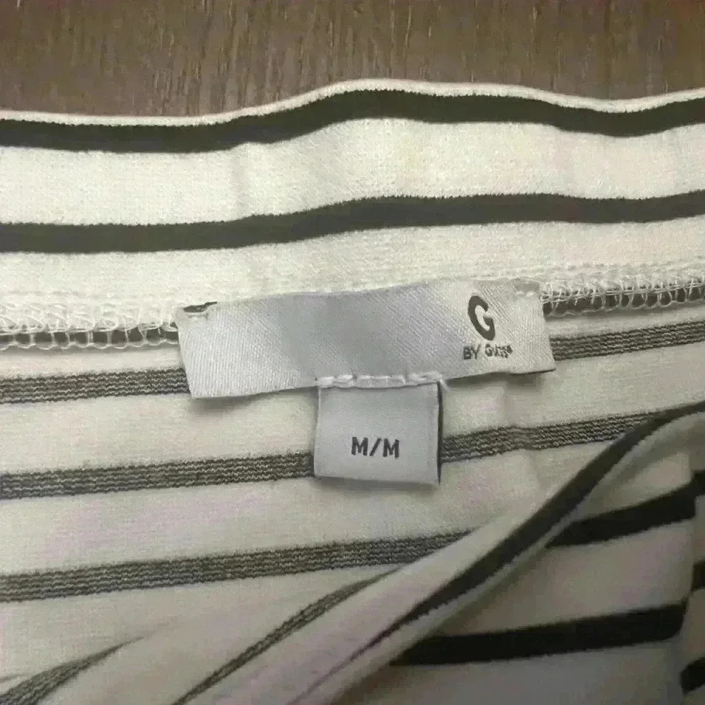 G by Guess - Marlene Off Shoulder Cutout Stripped Dress Size M - Picture 3 of 3